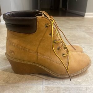 Timberland Women's Brown Wedge Boots